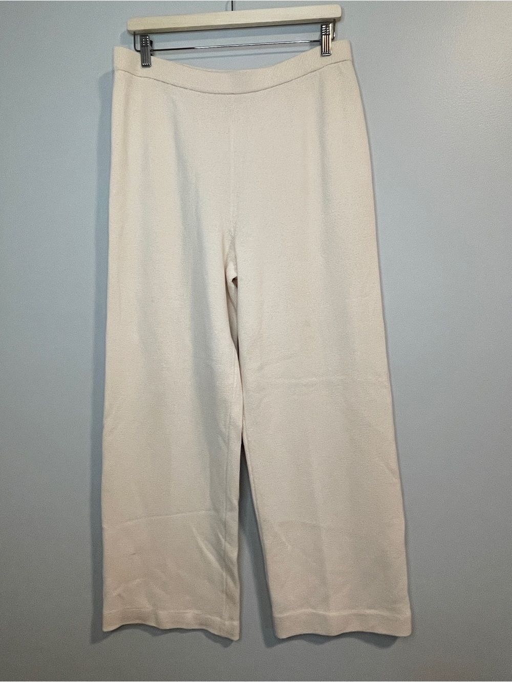 St. John Collection Cream Knit Wool blend Wide-Leg Trousers